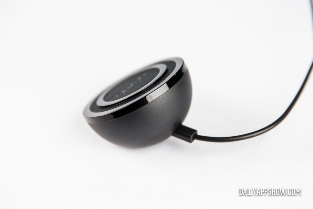 Google Nexus 4 Wireless Charger
